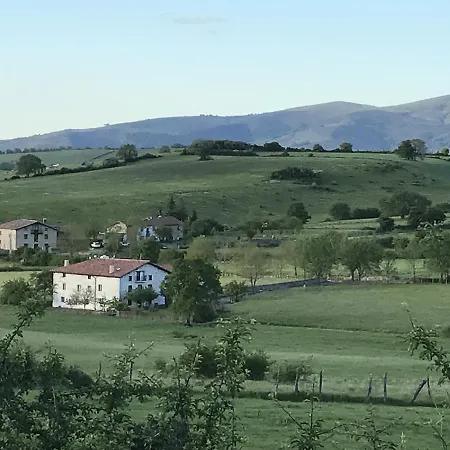 Baserri Ulle Gorri